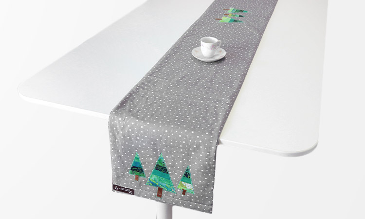 Coudre un chemin de table "Sapin" pour Noël